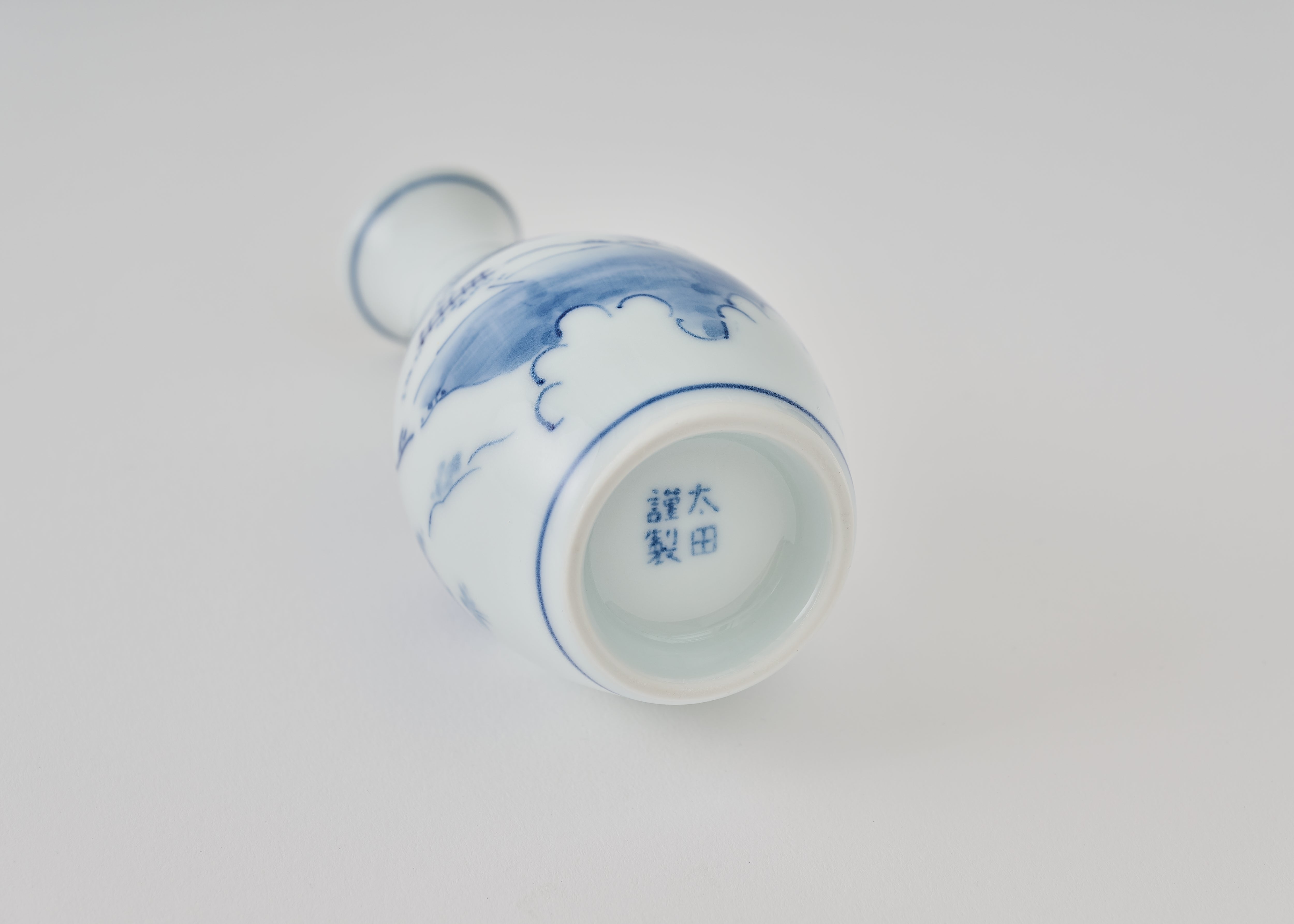 太田和彦監修 酒器「山水徳利盃揃え」（徳利・盃セット） – BS11SHOP