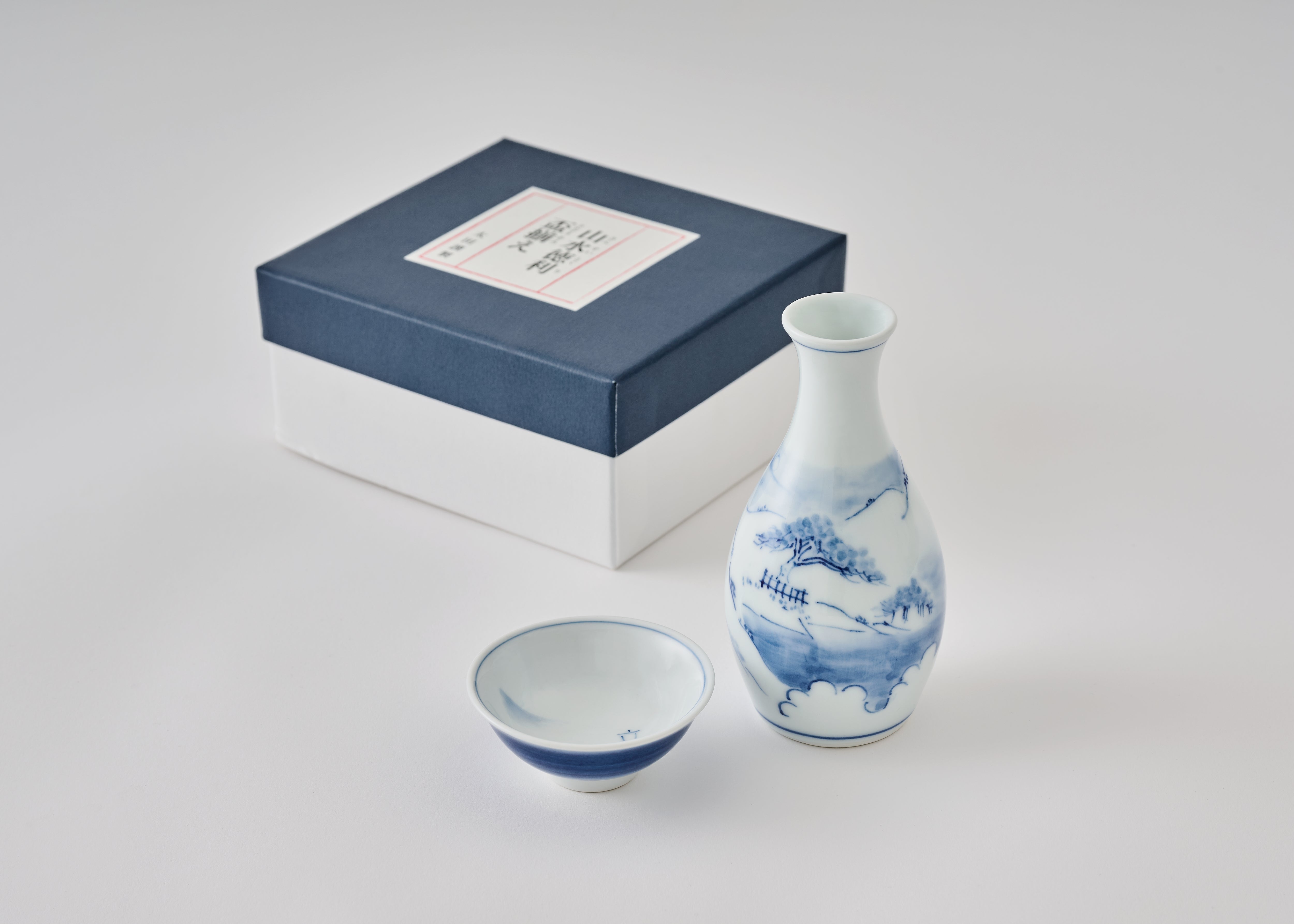 太田和彦監修 酒器「山水徳利盃揃え」（徳利・盃セット） – BS11SHOP